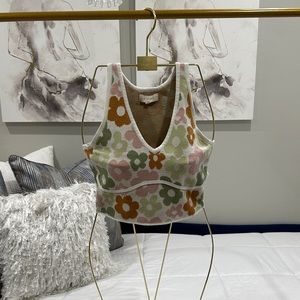 Adorable Mulit-Colored Design Tank Top !